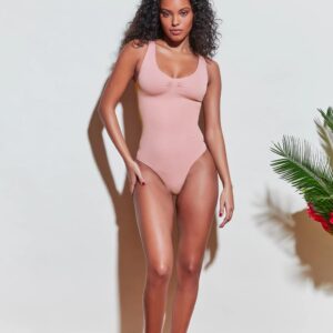 Le body control bodysuit